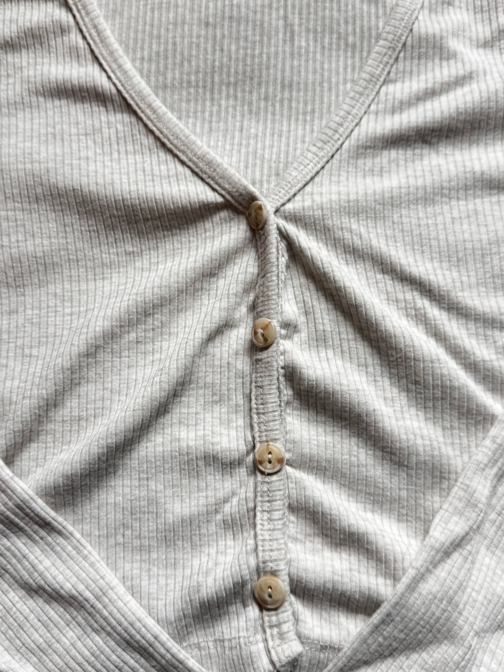 Garage Button Up Top - Picture 3 of 3